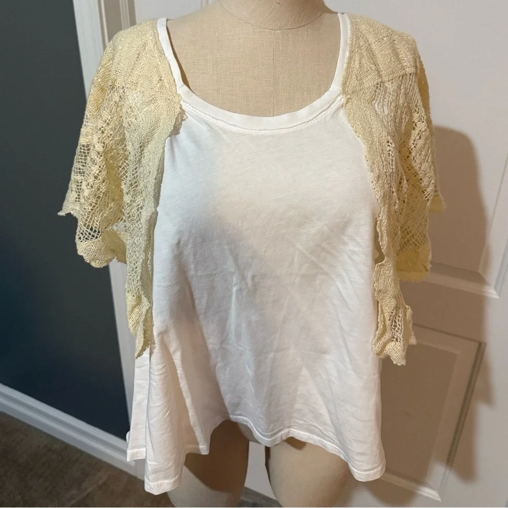 Free People Evangeline Tee White and Cream Lace Overlay Top Sold Out Large NWT - Picture 7 of 8